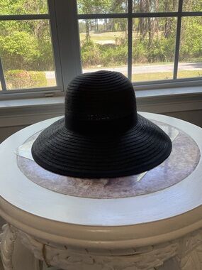 San Diego Hat Co. Classic Black Wide-Brim Sun Hat, with back bow.